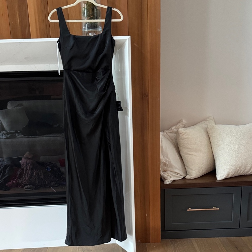 Lulu's Classic Black Maxi Dress
